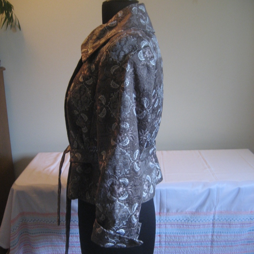 Talbots Collection - Picture 3 of 7